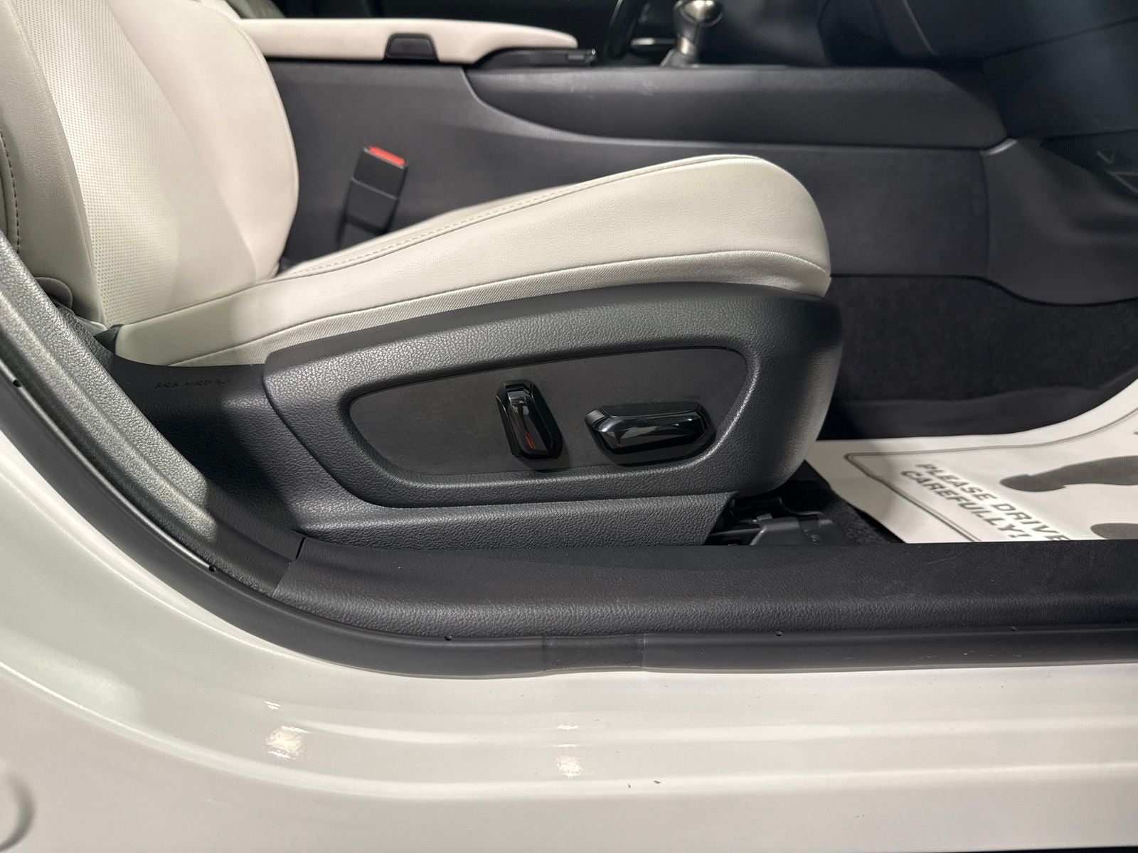 2020 Lexus UX 250h Base