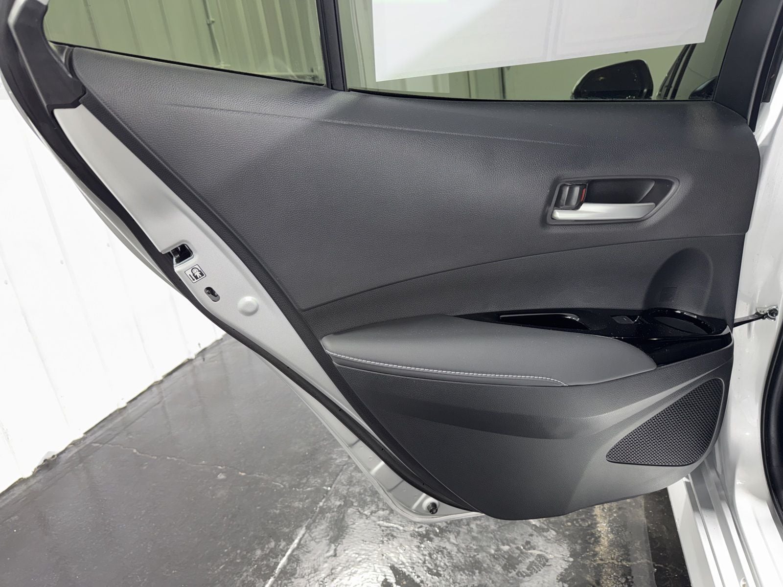 2024 Toyota Corolla Hatchback SE