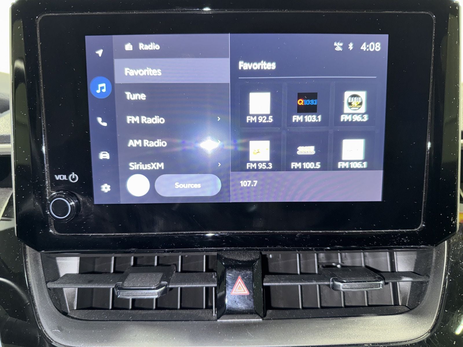 2024 Toyota Corolla Hatchback SE