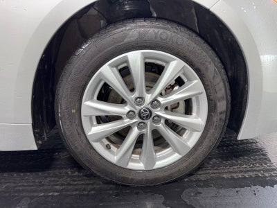 2024 Toyota Corolla Hatchback SE