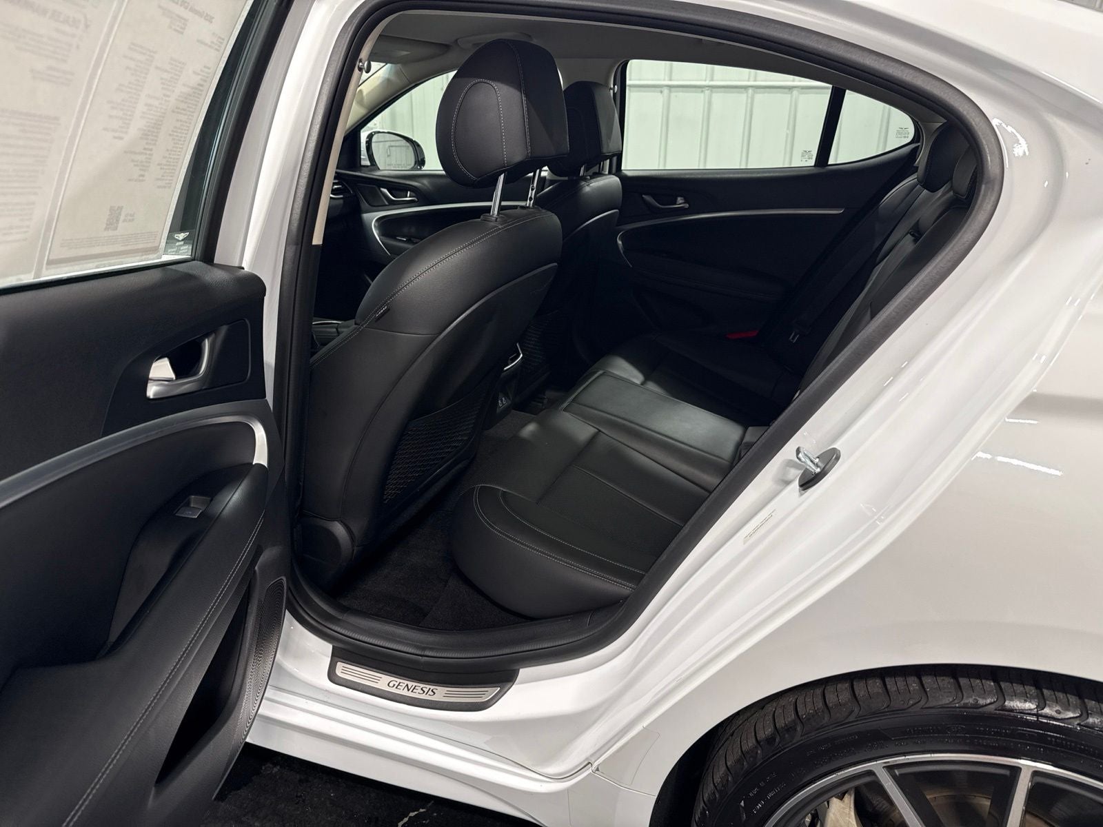 2025 Genesis G70 2.5T
