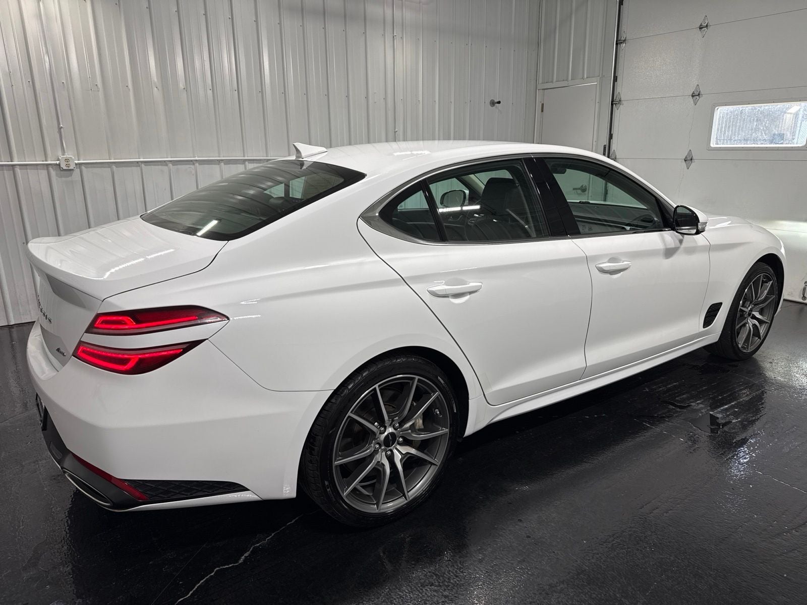 2025 Genesis G70 2.5T