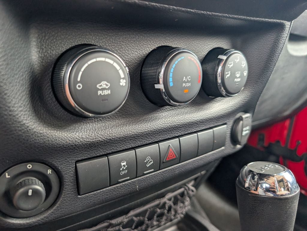 2016 Jeep Wrangler Sport