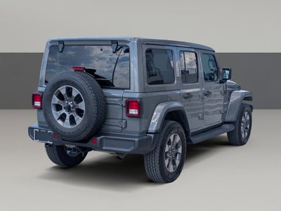 2020 Jeep Wrangler Unlimited Sahara w/Sky One-Touch Power Top