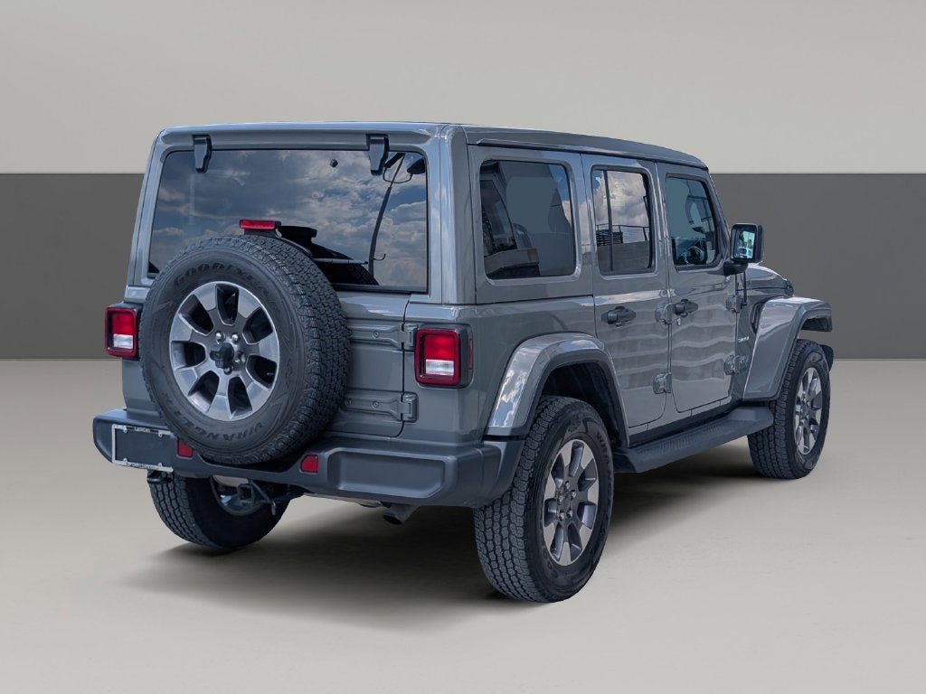 2020 Jeep Wrangler Unlimited Sahara w/Sky One-Touch Power Top