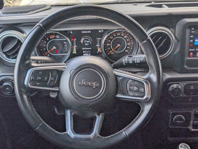 2020 Jeep Wrangler Unlimited Sahara w/Sky One-Touch Power Top
