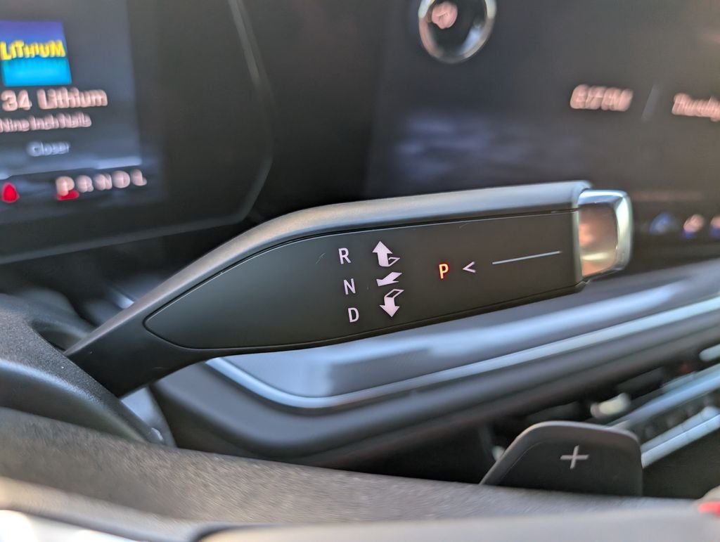 2025 Chevrolet Tahoe RST