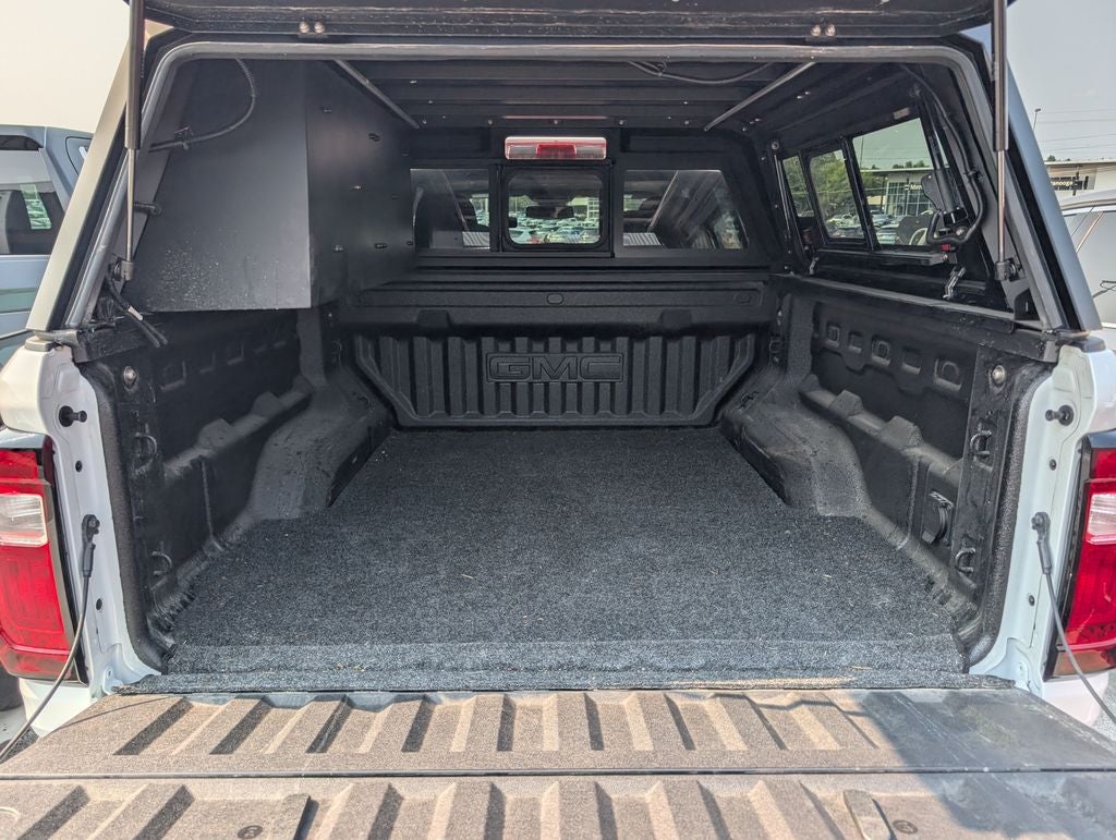 2024 GMC Canyon AT4