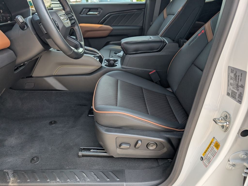 2024 GMC Canyon AT4