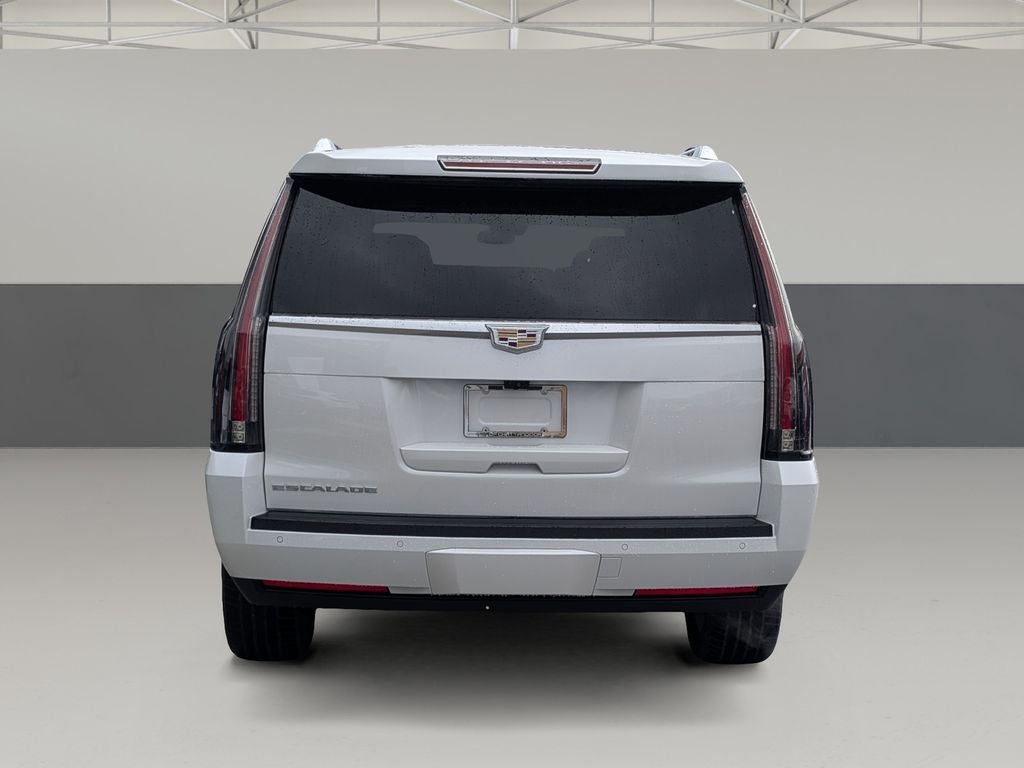 2018 Cadillac Escalade ESV Luxury
