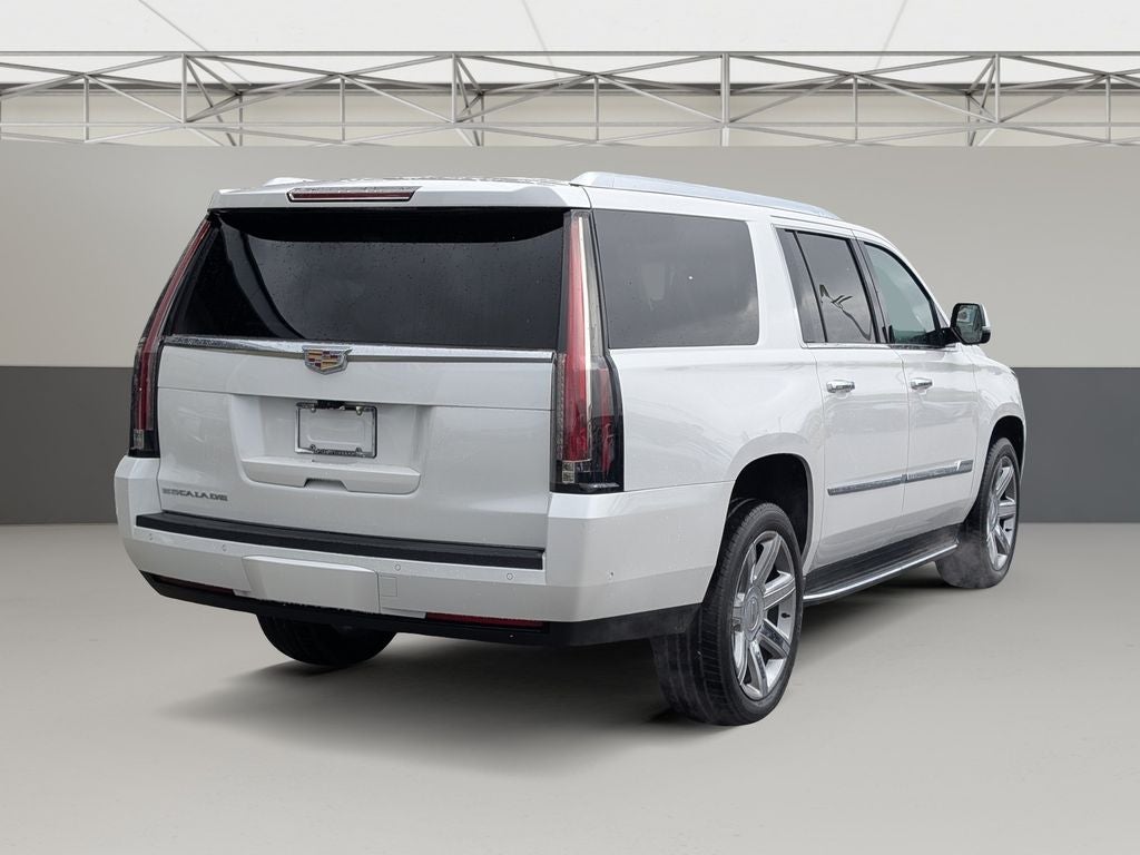 2018 Cadillac Escalade ESV Luxury