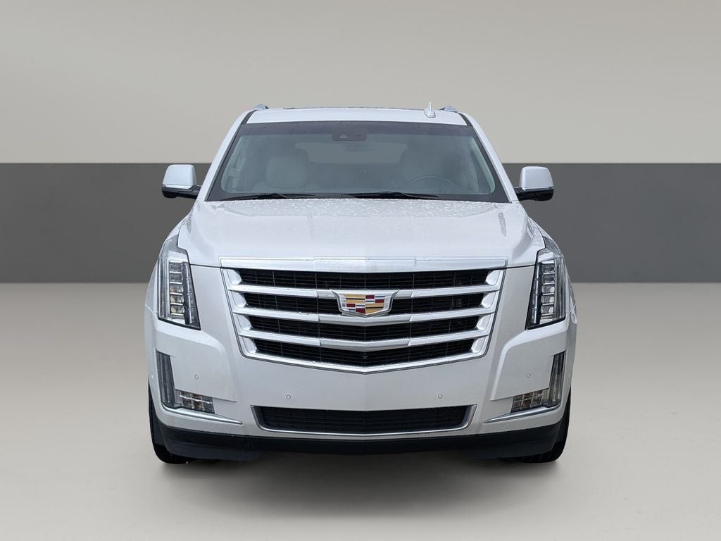 2018 Cadillac Escalade ESV Luxury