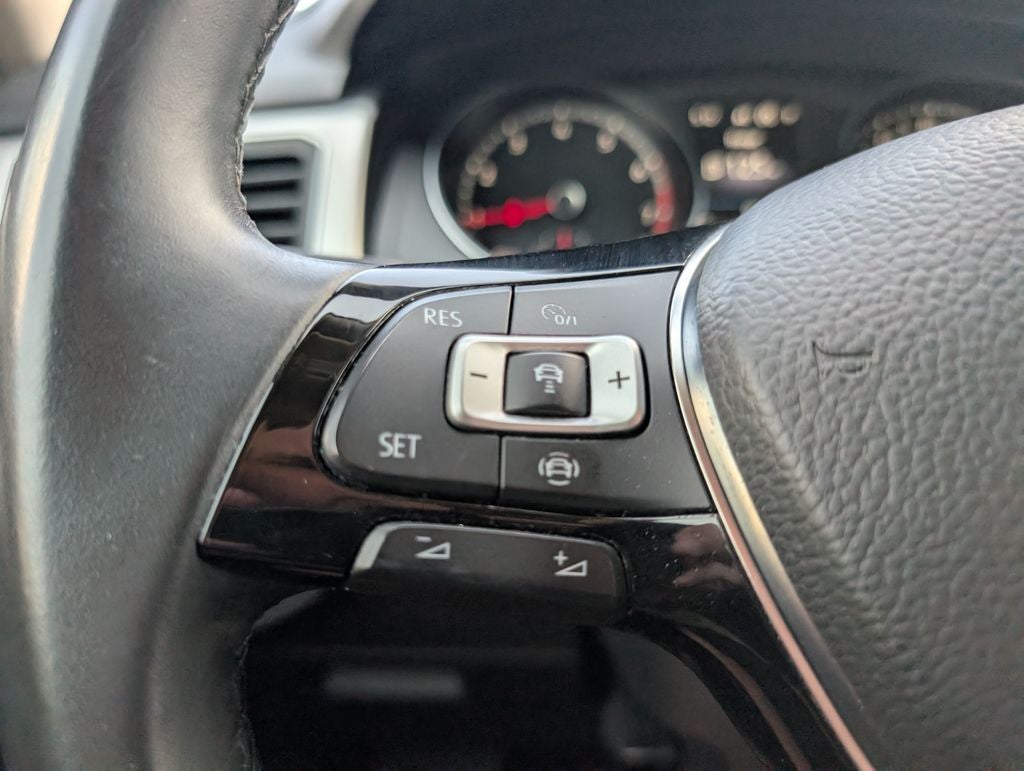 2019 Volkswagen Atlas 3.6L V6 SE w/Technology