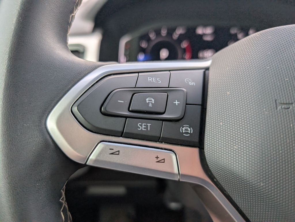 2023 Volkswagen Atlas Cross Sport 3.6L V6 SE w/Technology