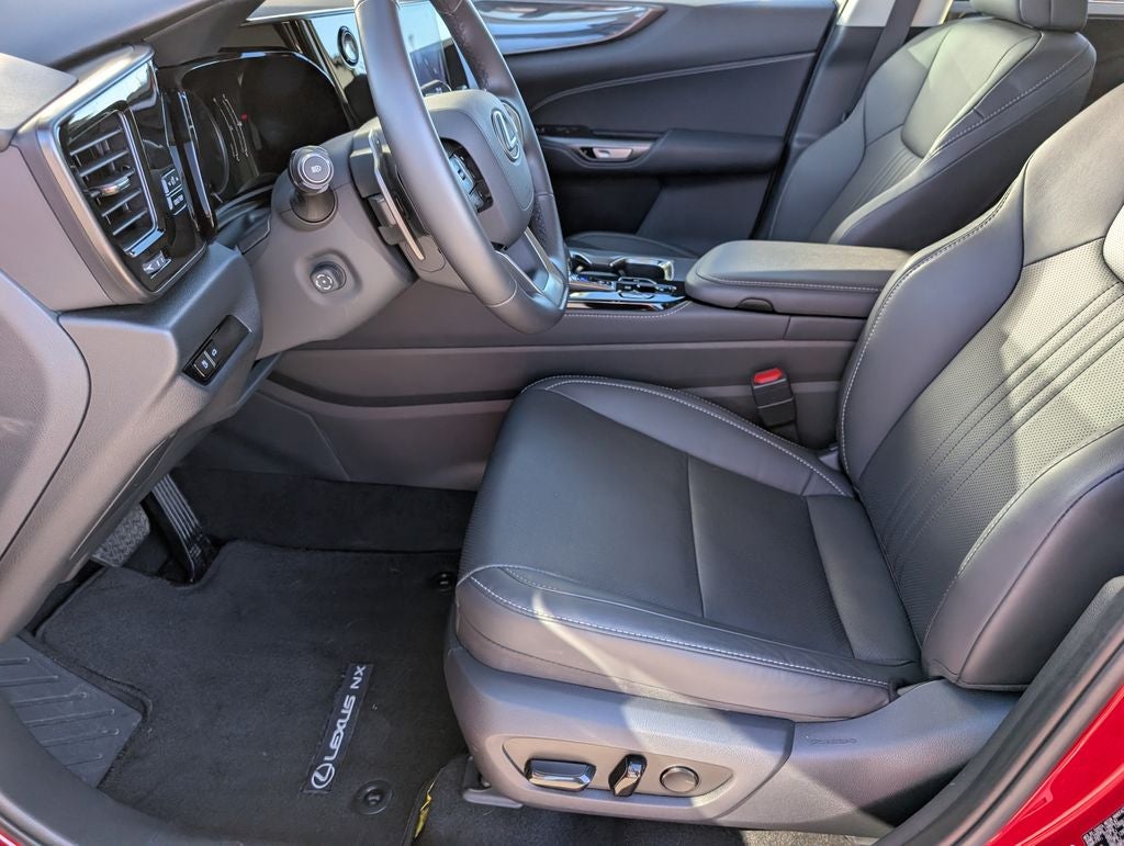 2025 Lexus NX 250 Premium