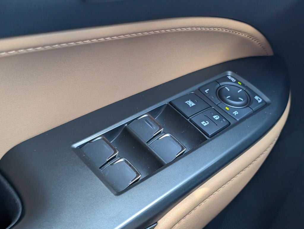 2025 Lexus NX 250 Premium