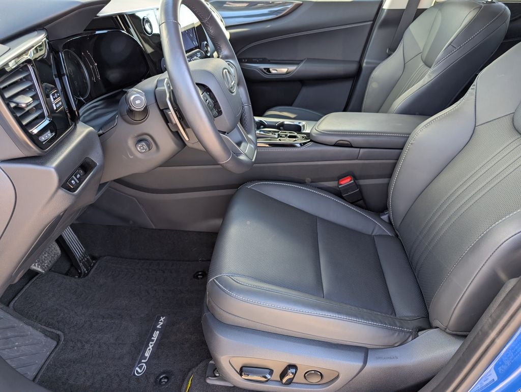 2025 Lexus NX 250 Premium