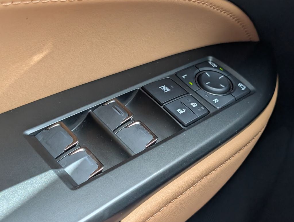 2025 Lexus NX 250 Premium