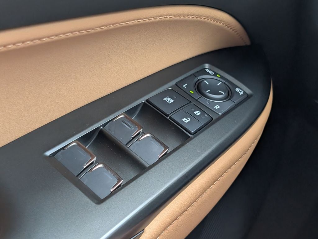2025 Lexus NX 250 Premium
