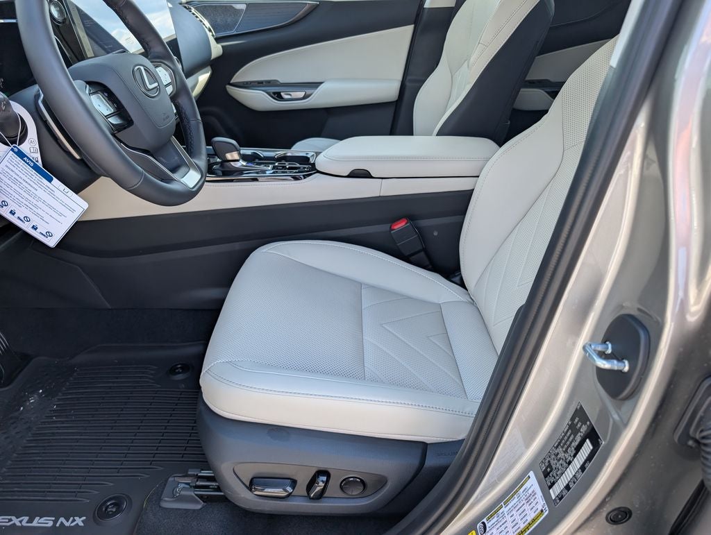 2026 Lexus NX 350h Luxury