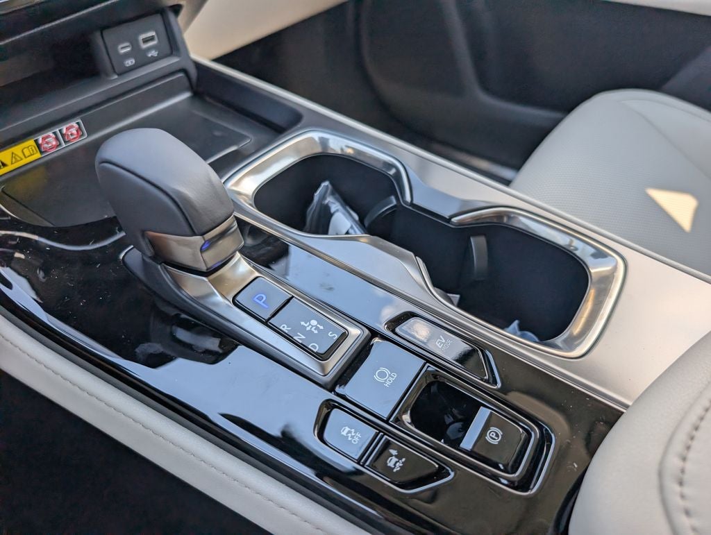 2026 Lexus NX 350h Luxury