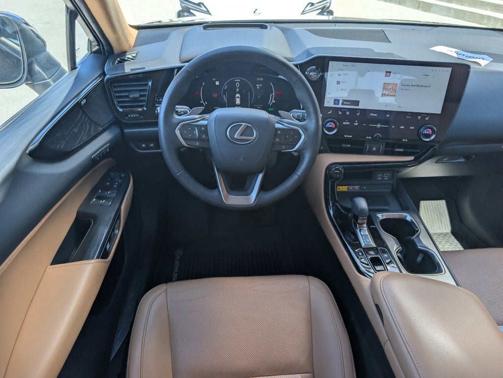 2023 Lexus NX 350h Luxury