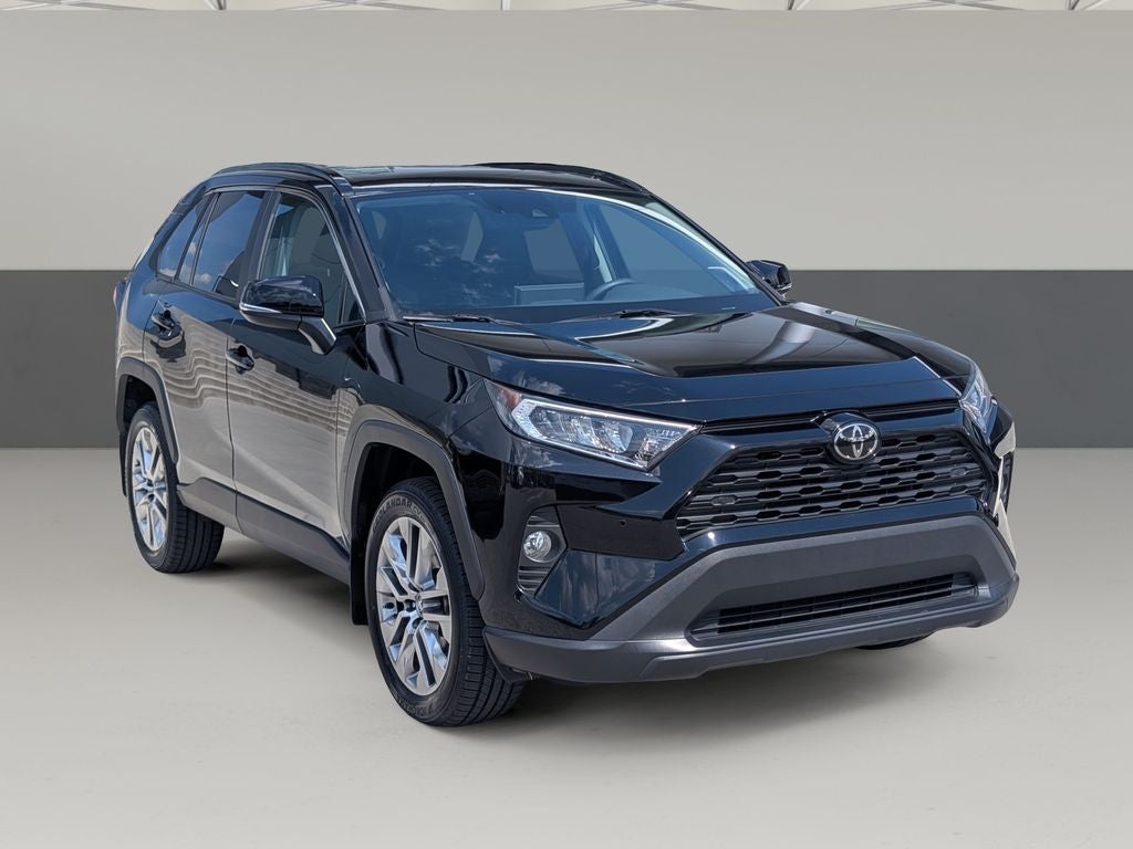 2020 Toyota RAV4 XLE Premium