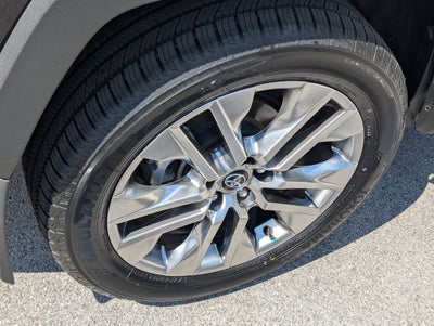 2020 Toyota RAV4 XLE Premium