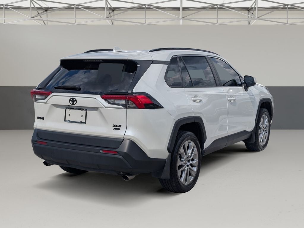 2021 Toyota RAV4 XLE Premium