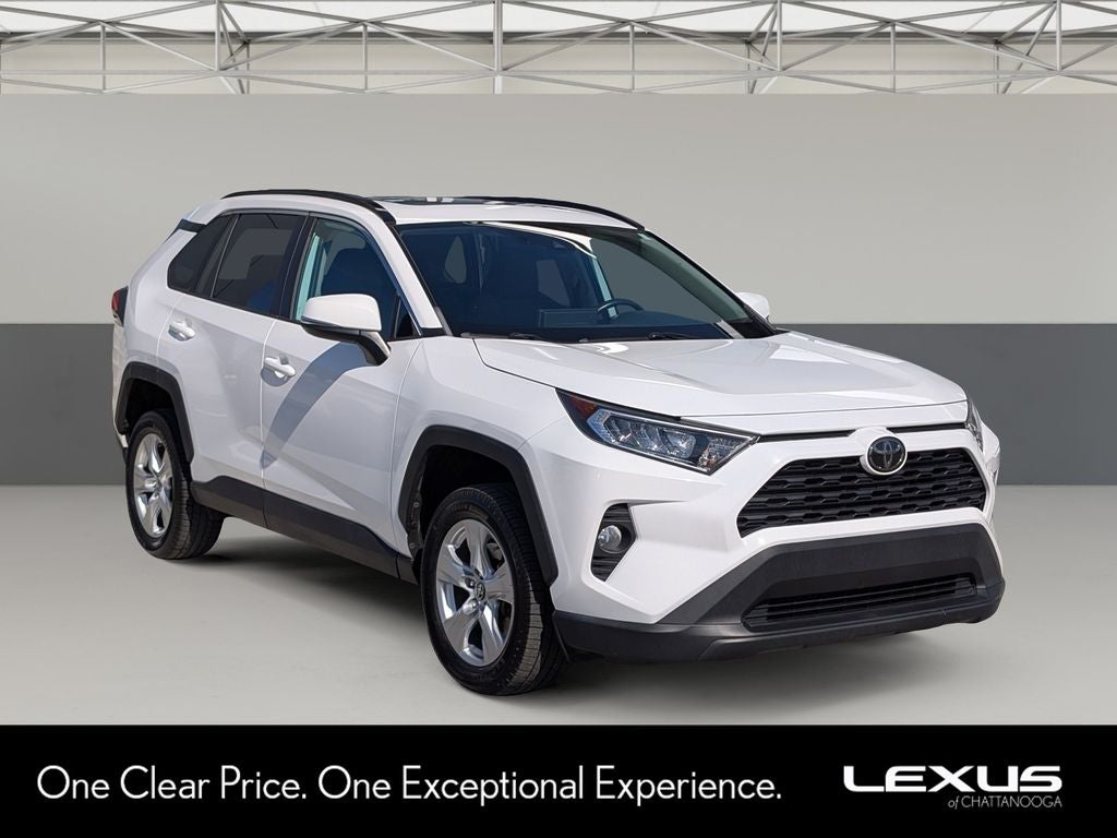 2020 Toyota RAV4 XLE