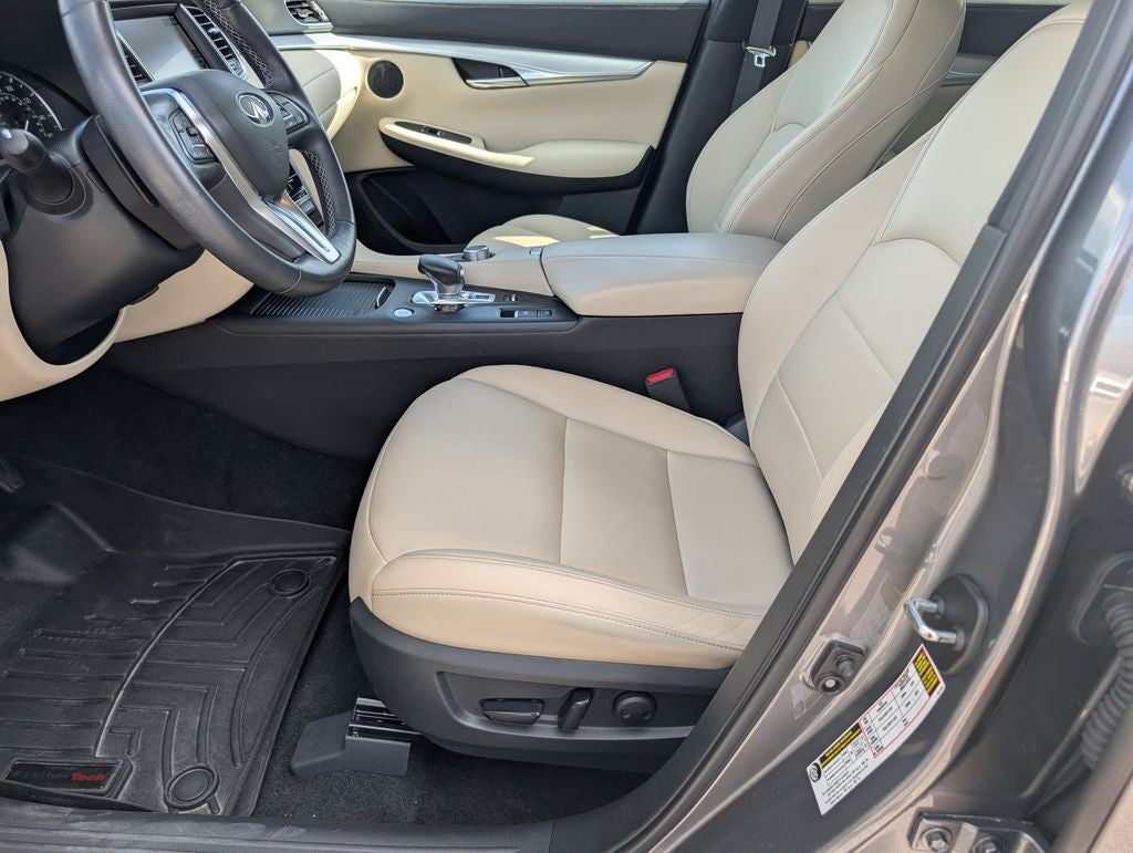 2020 INFINITI QX50 LUXE