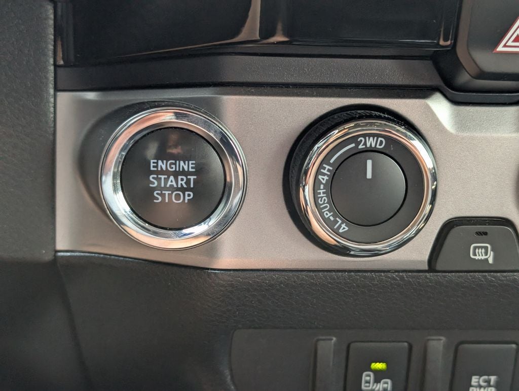 2017 Toyota Tacoma Limited V6