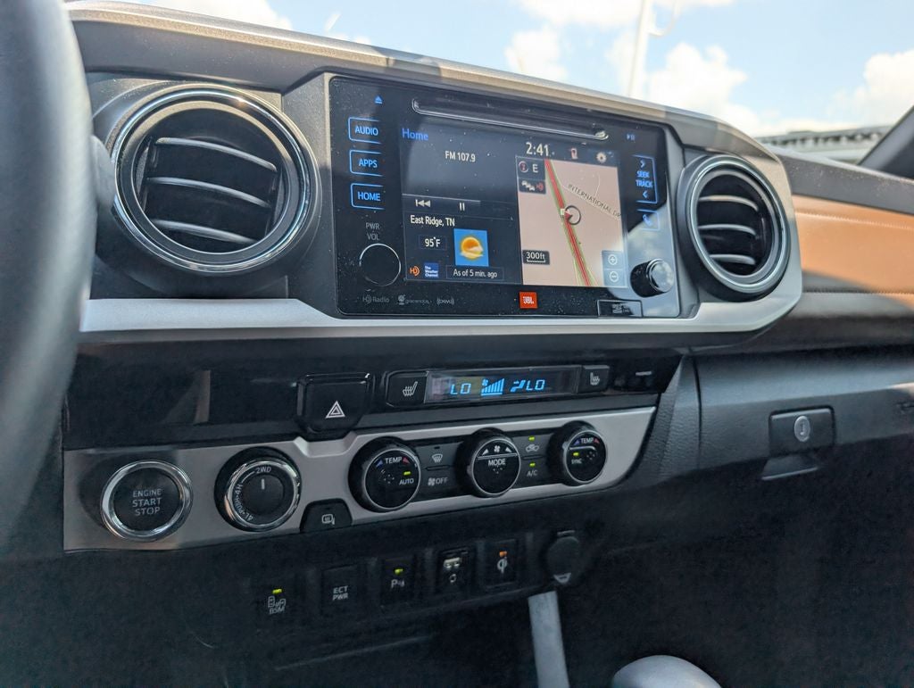 2017 Toyota Tacoma Limited V6