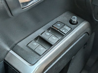 2017 Toyota Tacoma Limited V6