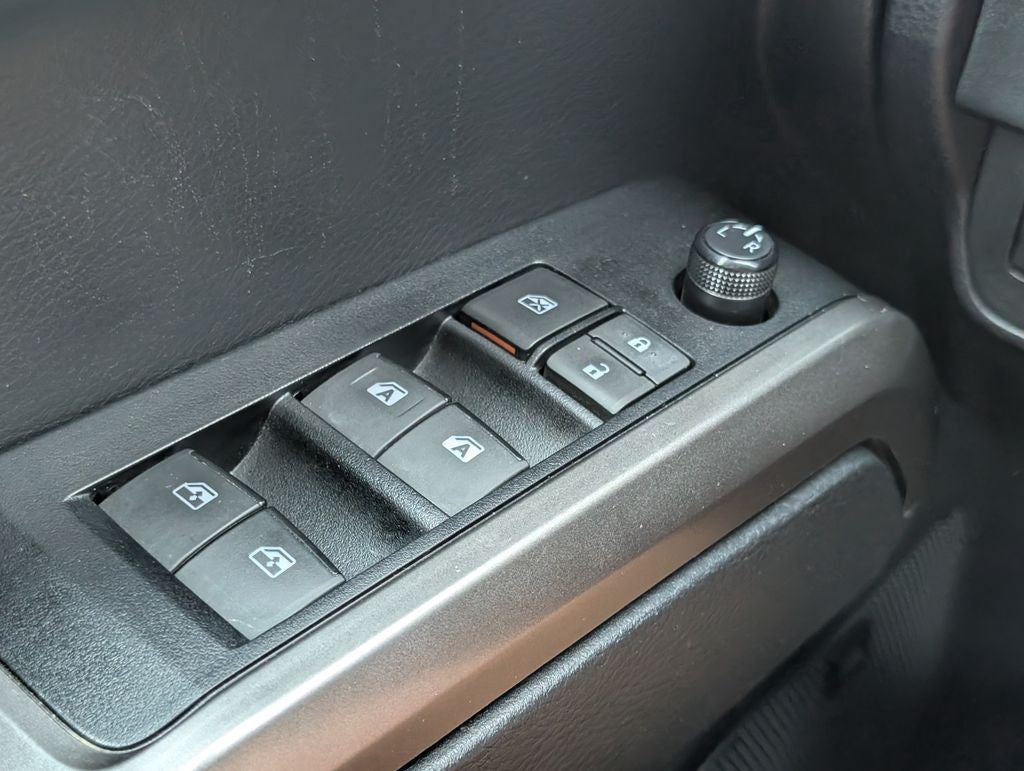 2022 Toyota Tacoma Limited V6