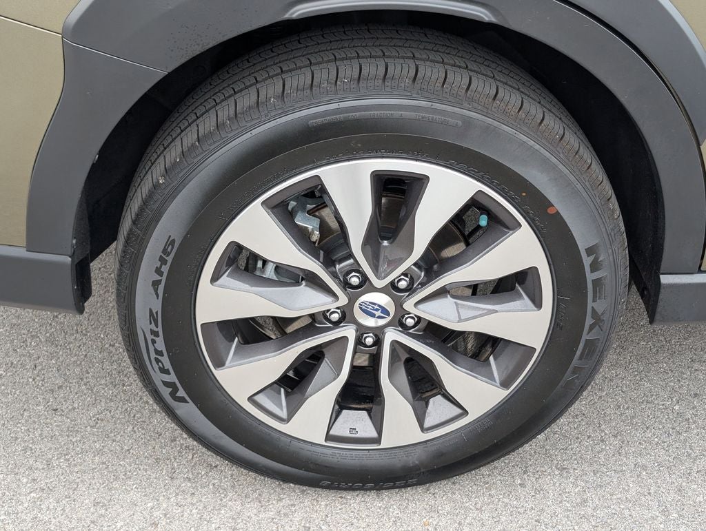 2025 Subaru Outback Touring XT