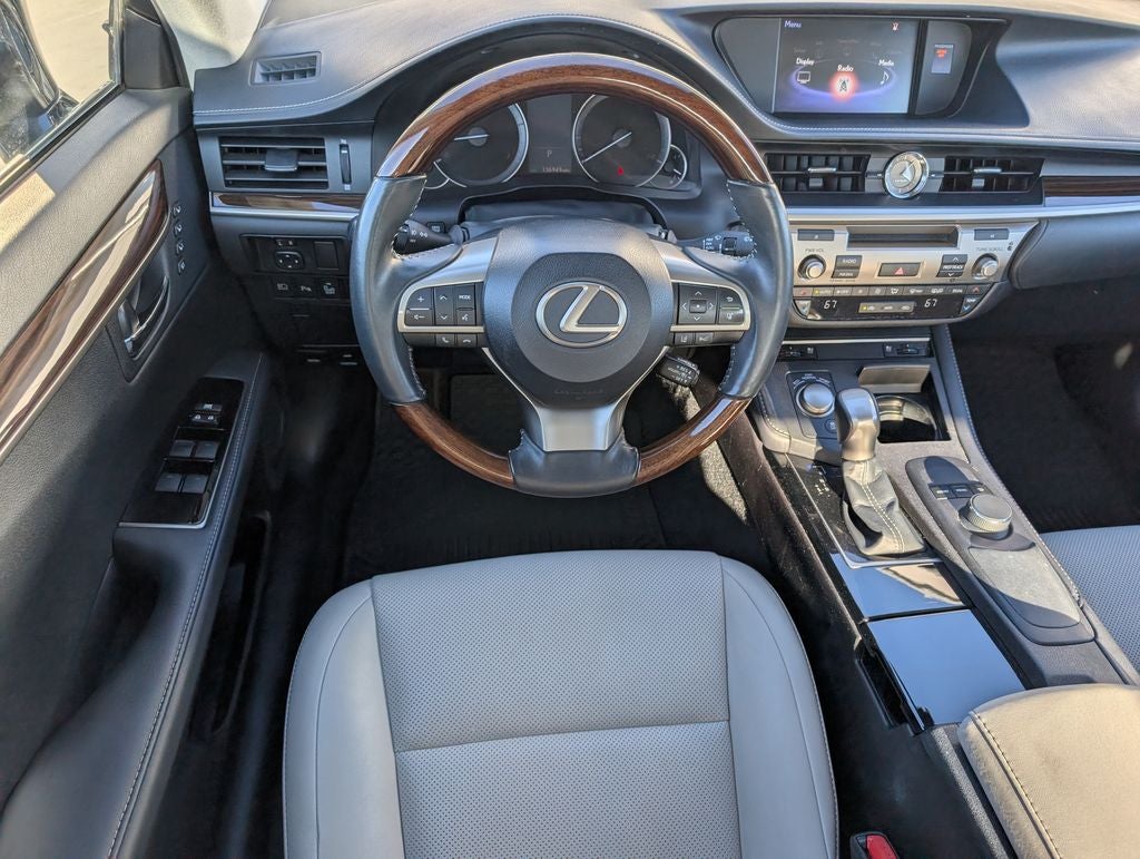 2017 Lexus ES 350