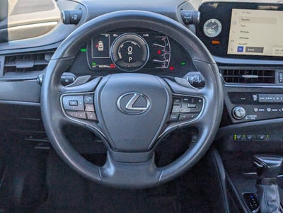 2023 Lexus ES 300h