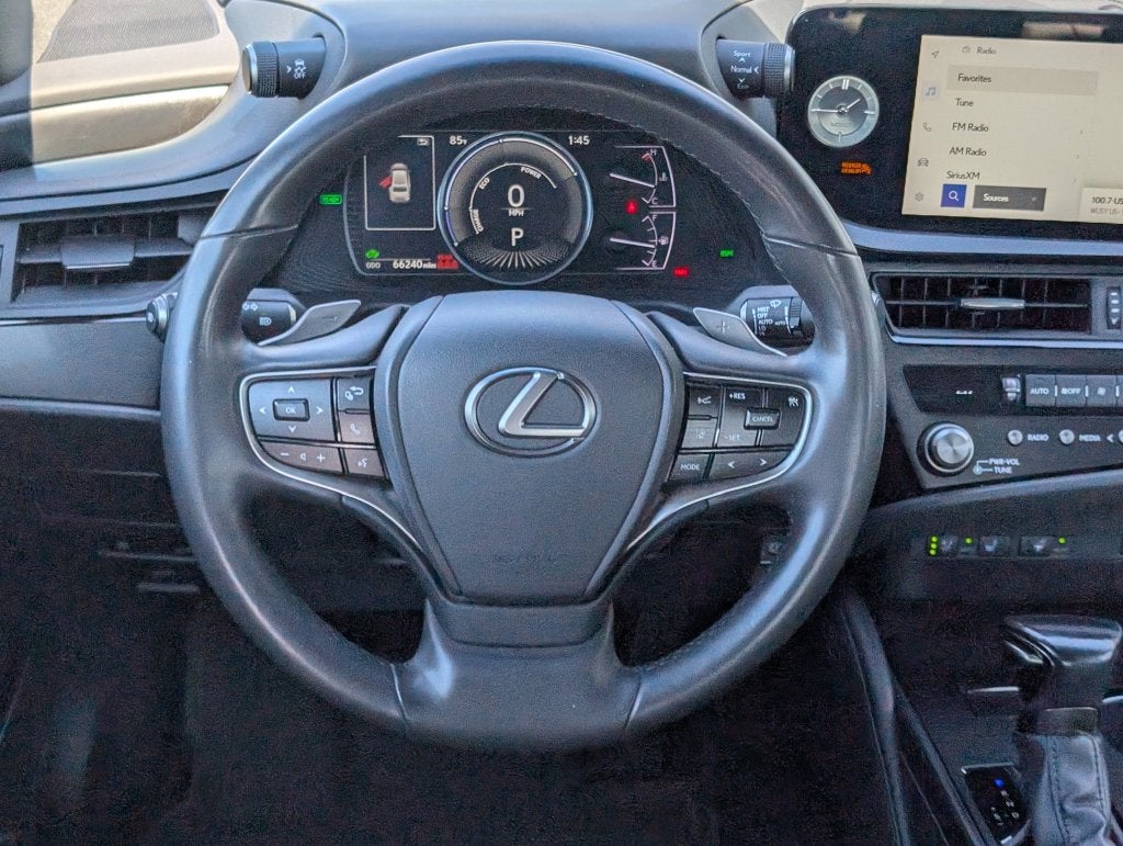 2023 Lexus ES 300h