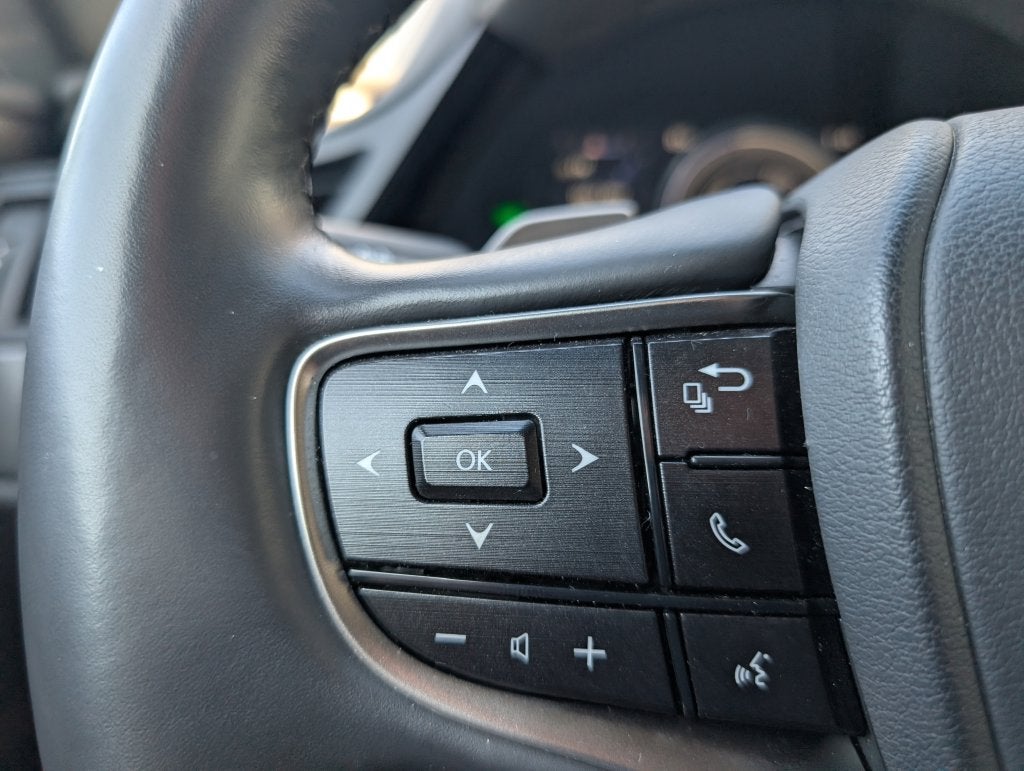 2023 Lexus ES 300h