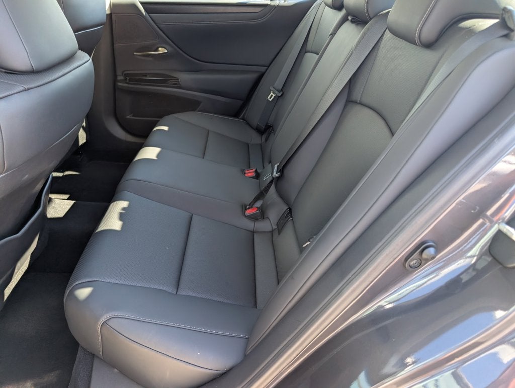 2025 Lexus ES 350