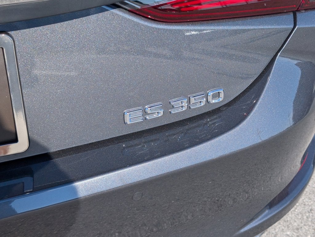 2025 Lexus ES 350
