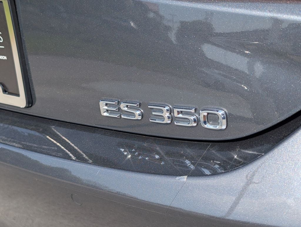 2022 Lexus ES 350