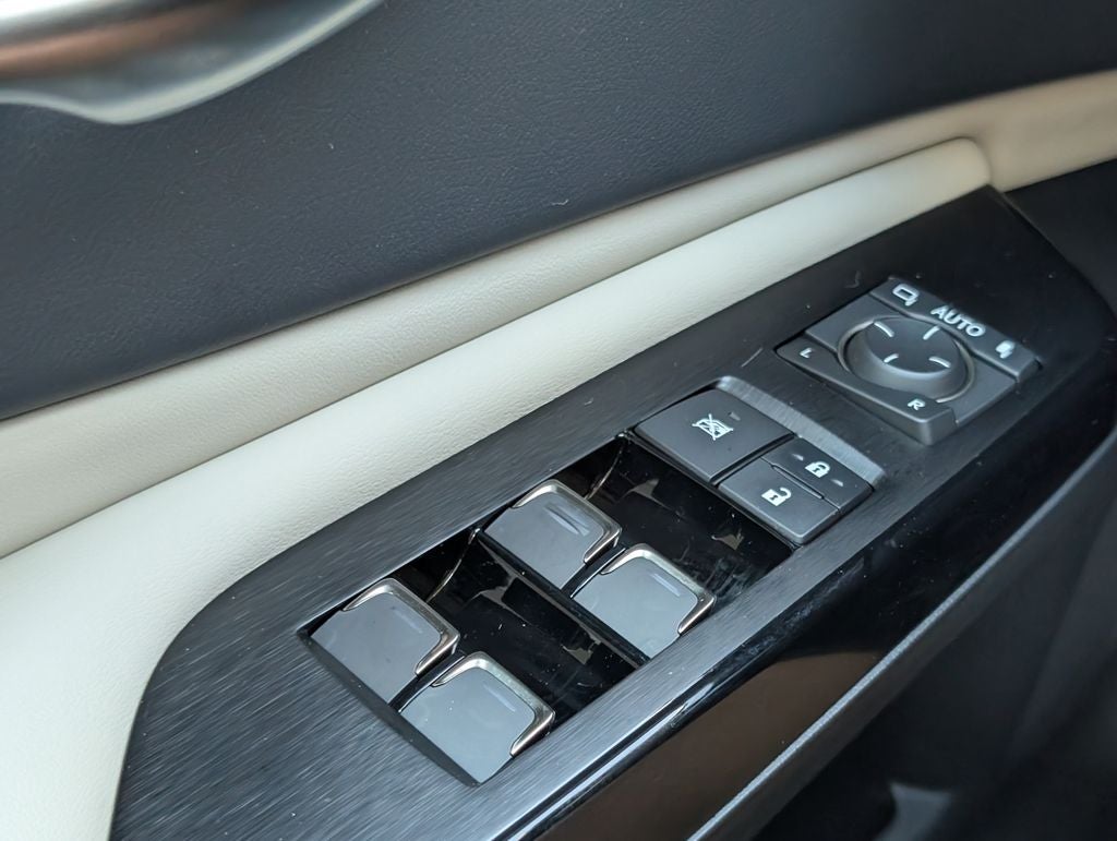 2025 Lexus ES 350