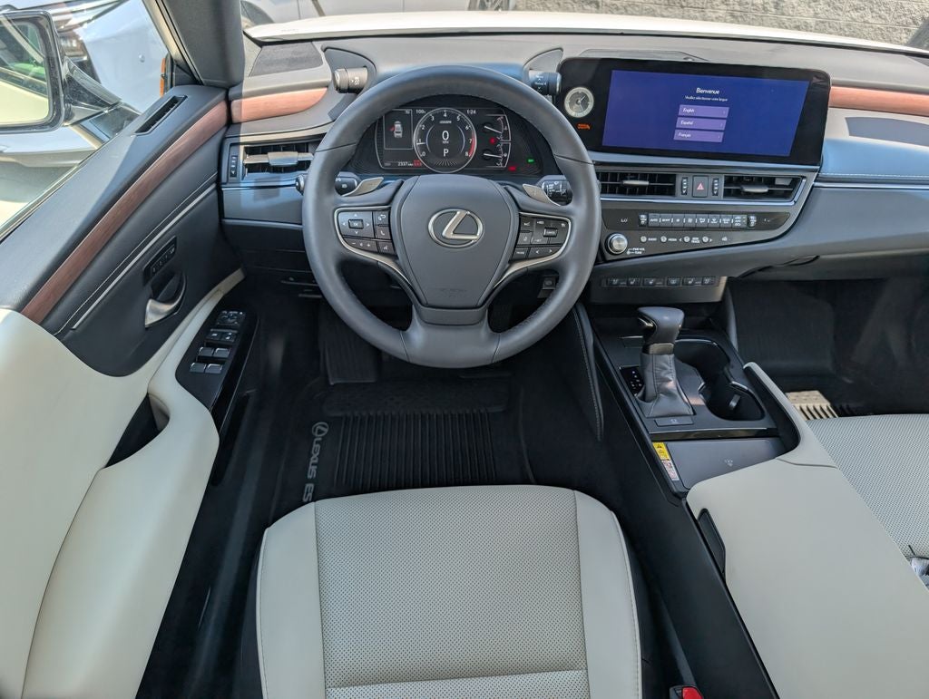 2025 Lexus ES 350