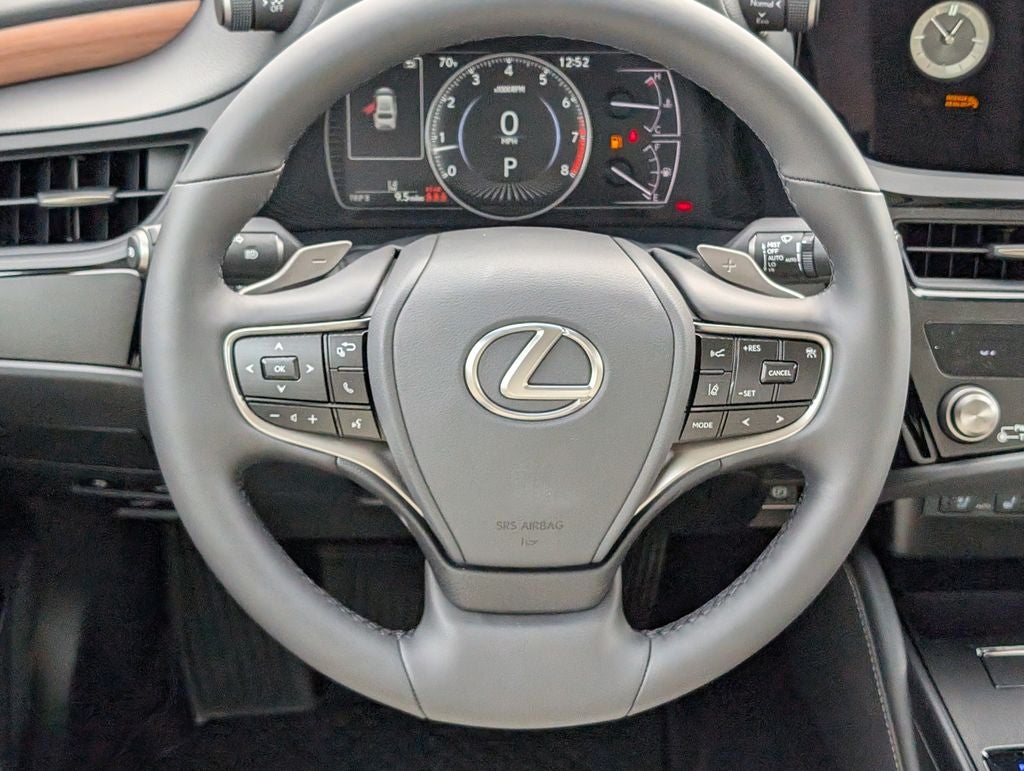 2025 Lexus ES 350