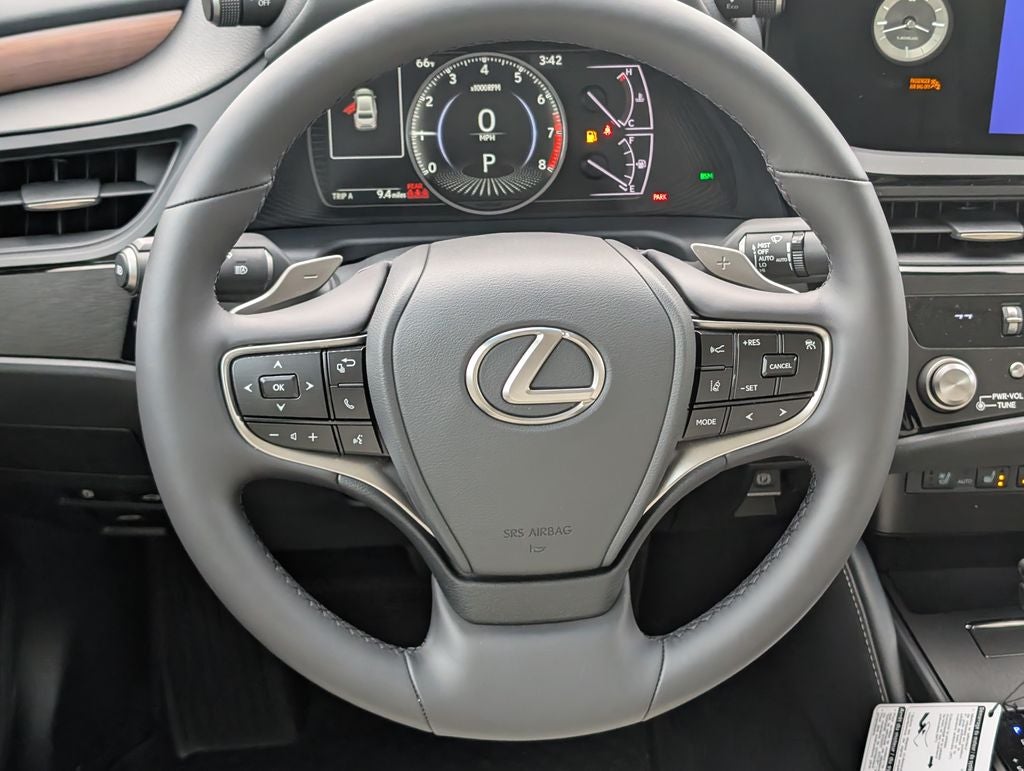 2025 Lexus ES 350