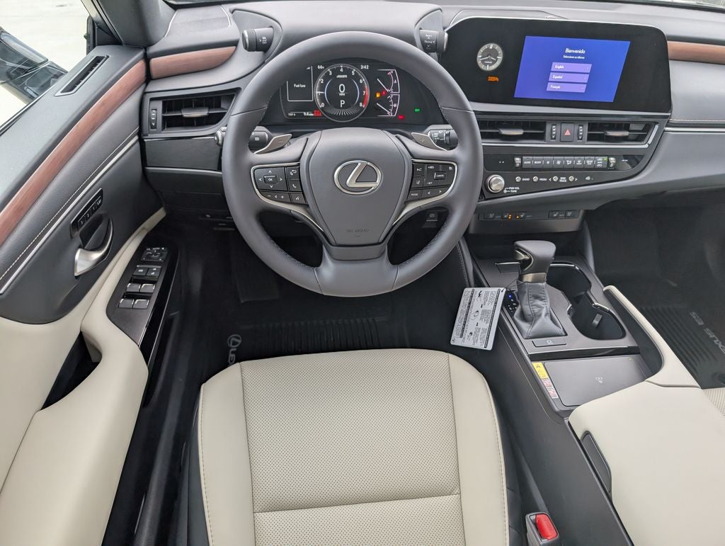 2025 Lexus ES 350