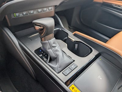 2025 Lexus ES 300h Ultra Luxury