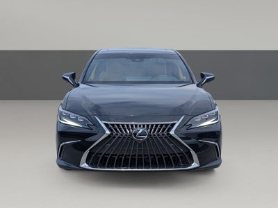 2025 Lexus ES 300h Ultra Luxury